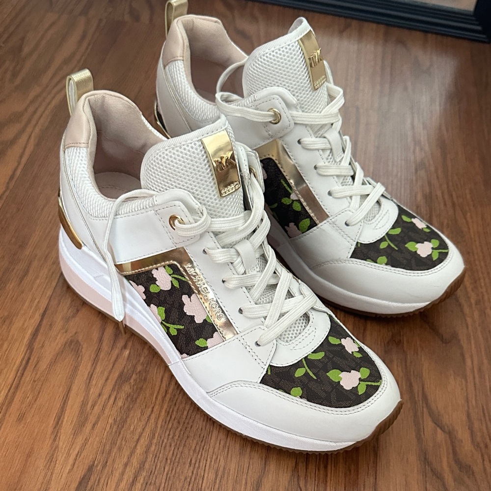 Michael Kors White and Gold Floral Sneakers